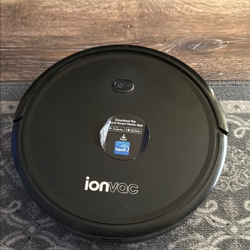 Black Robotic Vacuum Cleaner